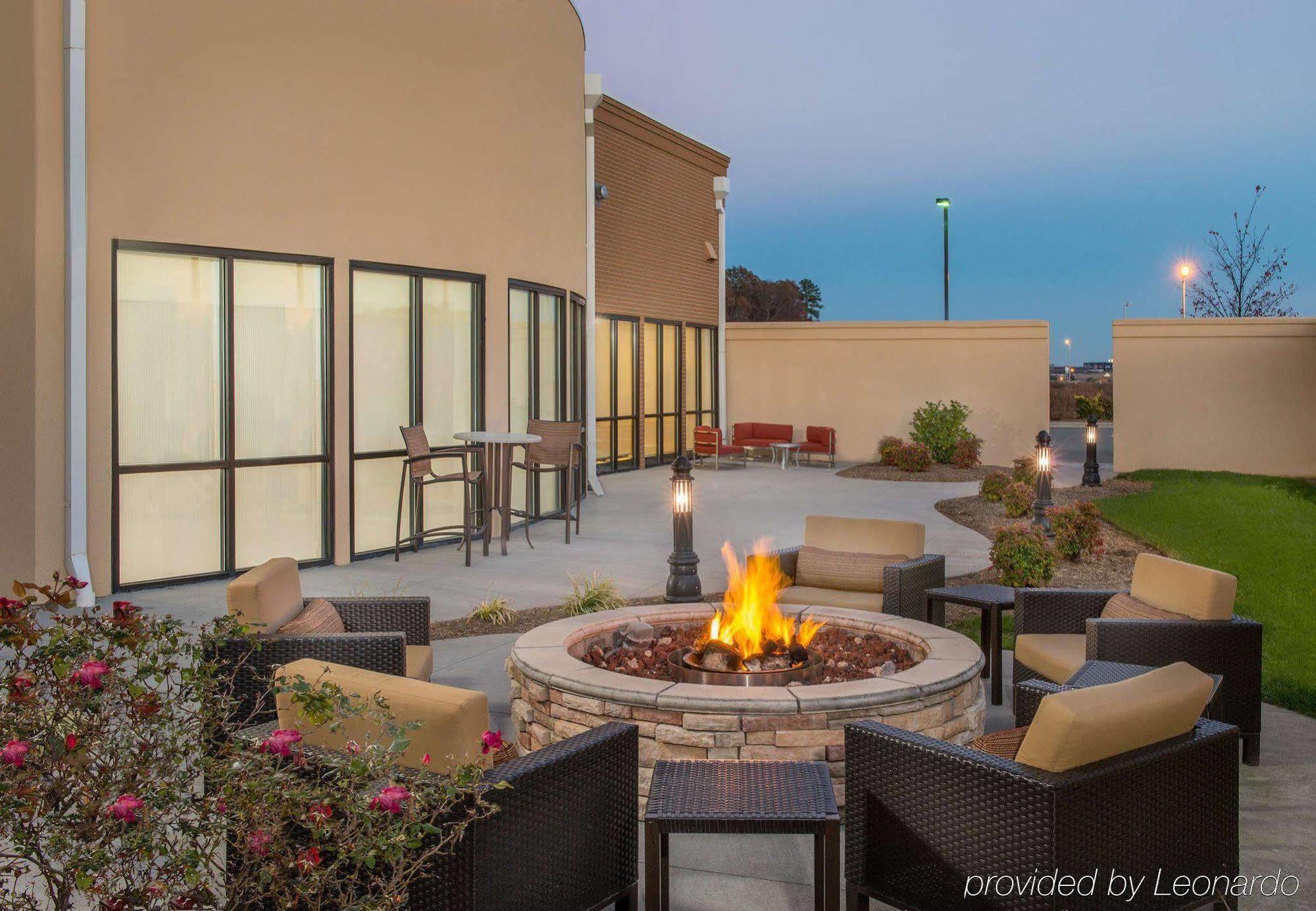 Courtyard Charlotte Concord Ξενοδοχείο Εξωτερικό φωτογραφία